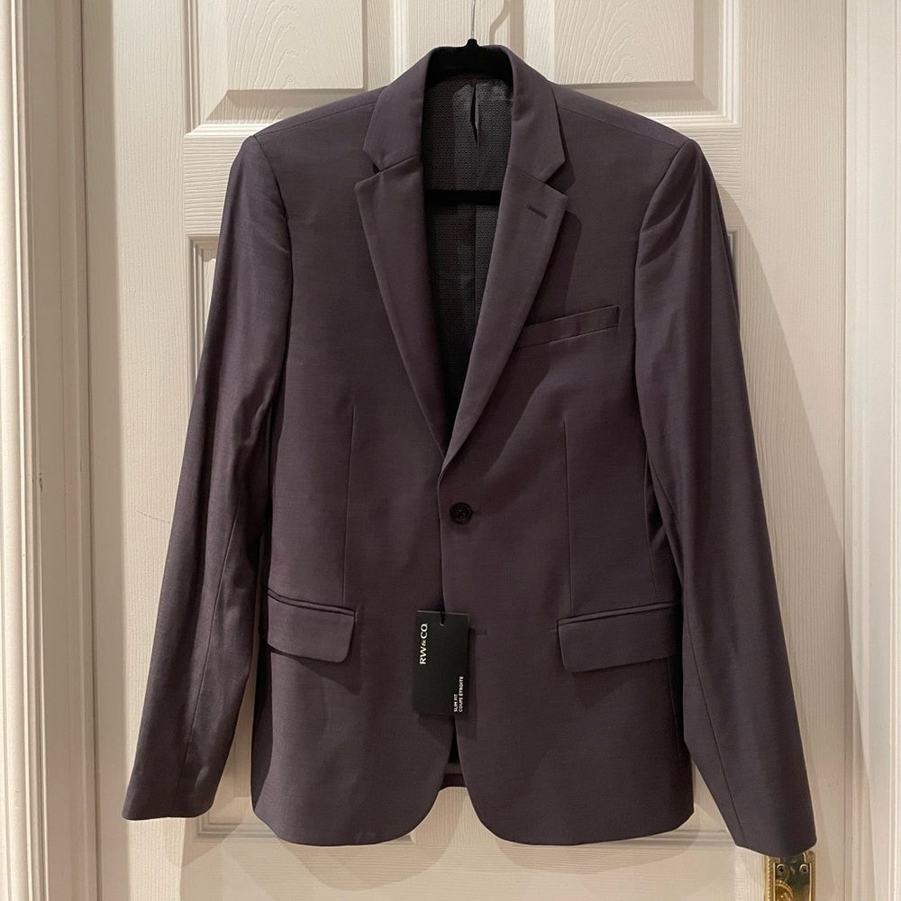 Men’s gray RW&CO suit jacket
